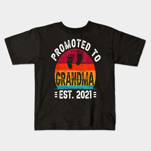 Promoted to grandma est 2021 Kids T-Shirt by brittenrashidhijl09